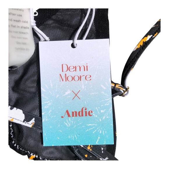 Andie x Demi Moore NWT The Tropez Luxe Flat Bikini Top- Black Firework Print XS - Picture 13 of 15